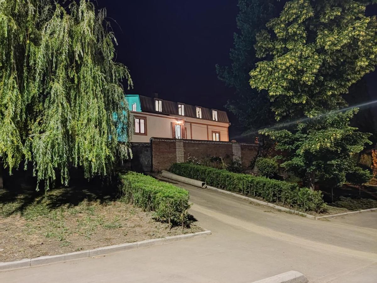 Guest House Spartak Tbilisi Luaran gambar