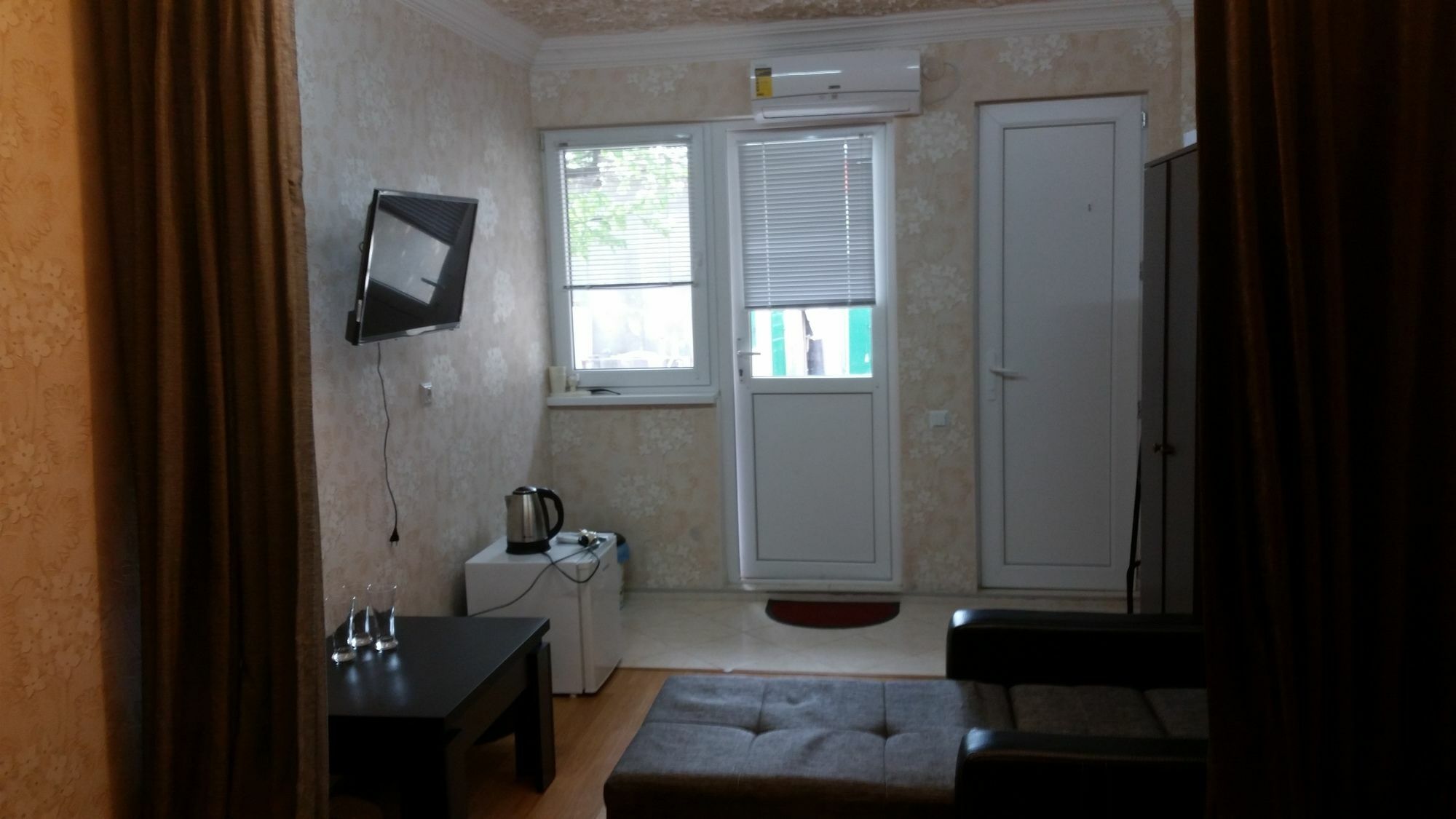 Guest House Spartak Tbilisi Luaran gambar